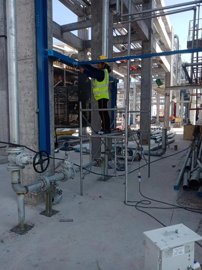 橋架安裝制作工藝詳解 從基礎(chǔ)施工到質(zhì)量控制